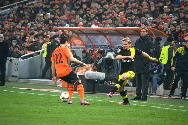 Fußballspiel shakhtar - borussia — Stockfoto