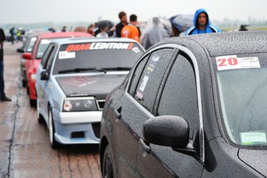 Tanımlanamayan sürücüleri yarış drag Şampiyonası sırasında