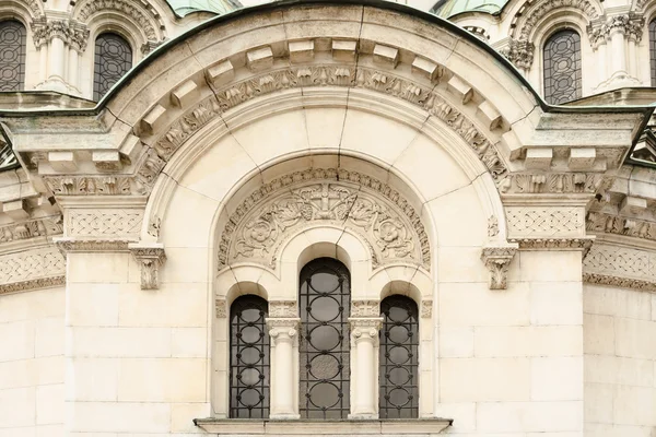 Architectural detail from the facade of Cathedral — Stock Photo, Image