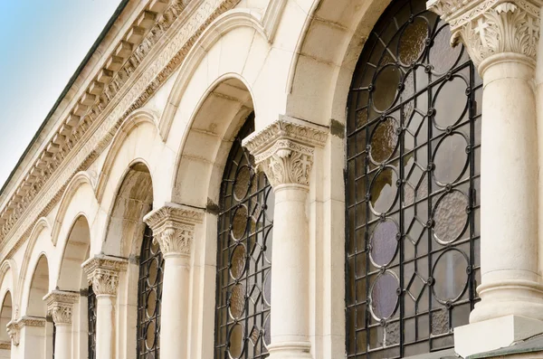 Una serie de arcos de la Catedral Alexander Nevsky, Sofía, Bul —  Fotos de Stock