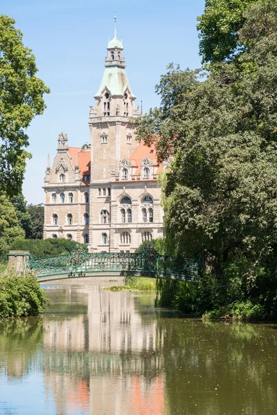 Paisaje del nuevo ayuntamiento de Hannover, Alemania — Foto de Stock