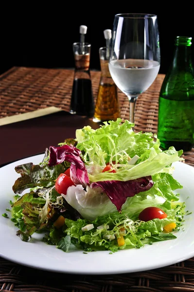 Grüner Salat — Stockfoto