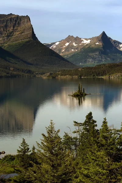 Saint Mary Lake — Stock Photo, Image