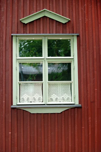 典型的芬兰窗口 — 图库照片