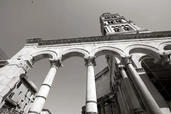 Cathedral bell tower, Split, Croatia — Stock Photo, Image