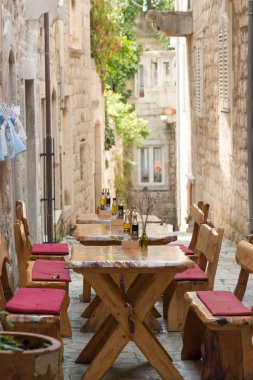 Hırvat Restoran