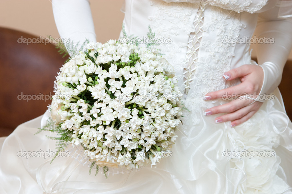Snowdrop Wedding Bouquet Dress And Snowdrop Flower Bouquet