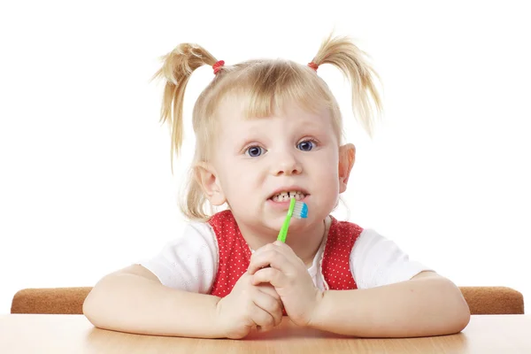 Niño con cepillo de dientes — Foto de Stock