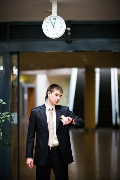 Waiting for a bride — Stock Photo, Image