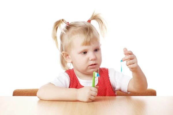 Bambino e spazzola dei denti — Foto Stock