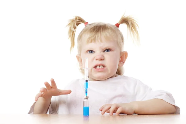 Niño jugando como médico — Foto de Stock