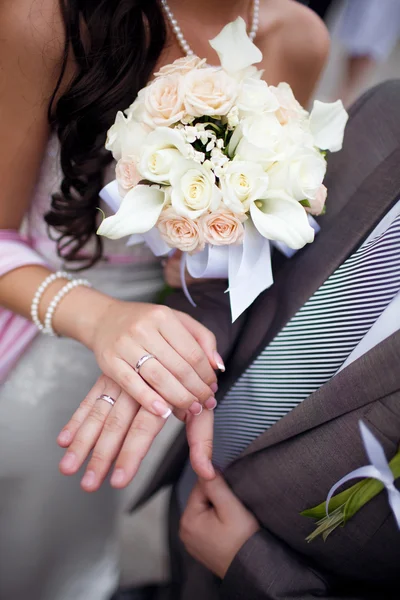 Hands of a couple — Stock Photo, Image