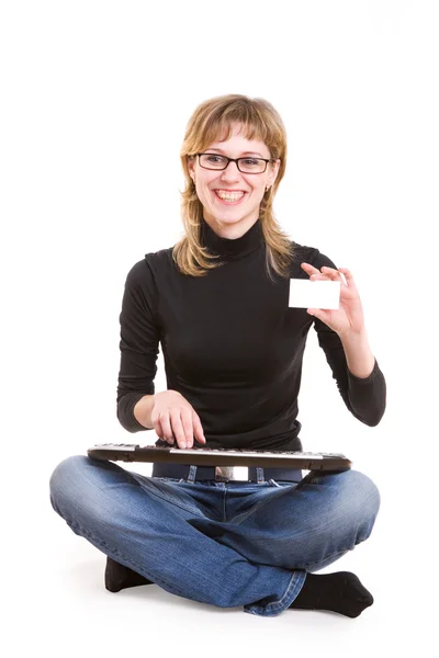 Eine lächelnde Sekretärin bei der Arbeit — Stockfoto