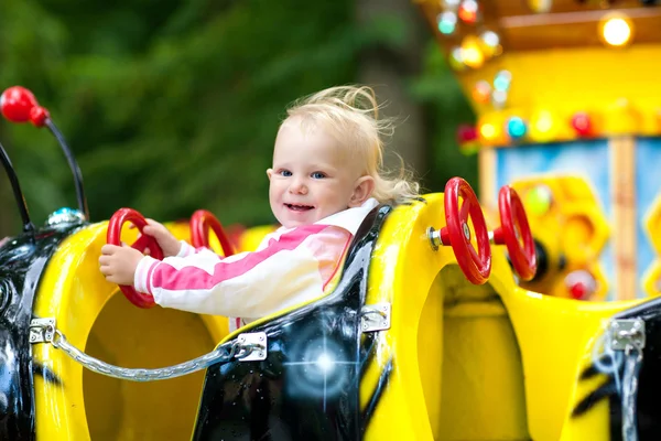 Divertimento del bambino — Foto Stock