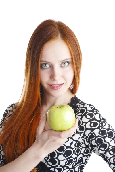 Manzana en las manos de la muchacha — Foto de Stock