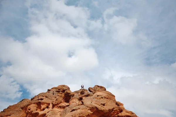 Man op de berg — Stockfoto