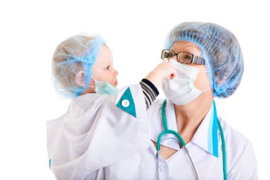 iki farklı doktor
