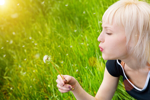 girl with white dandelion
