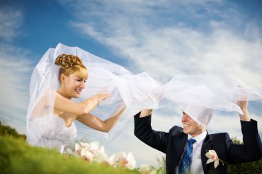 Gelin ve damat oyunu