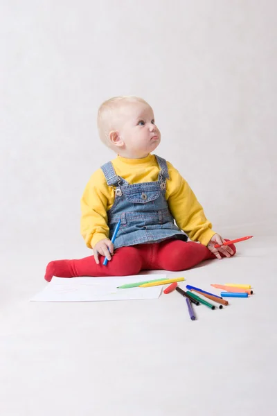 The artist looking at a model — Stock Photo, Image