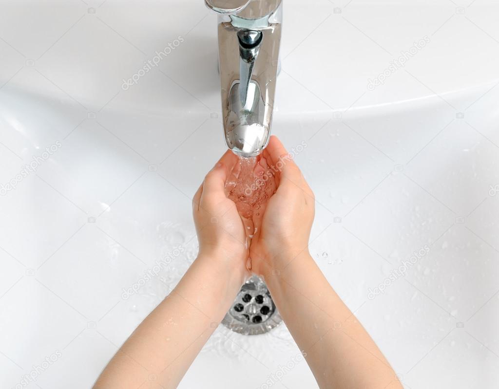 hands washing