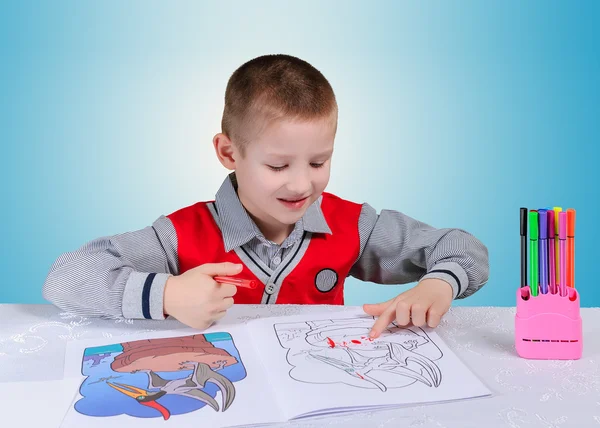 Child learns to write — Stock Photo, Image