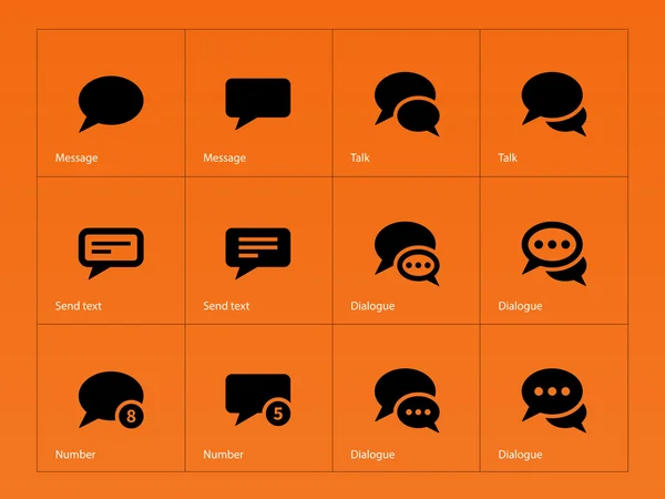 Iconos de burbuja de mensaje sobre fondo naranja . — Vector de stock