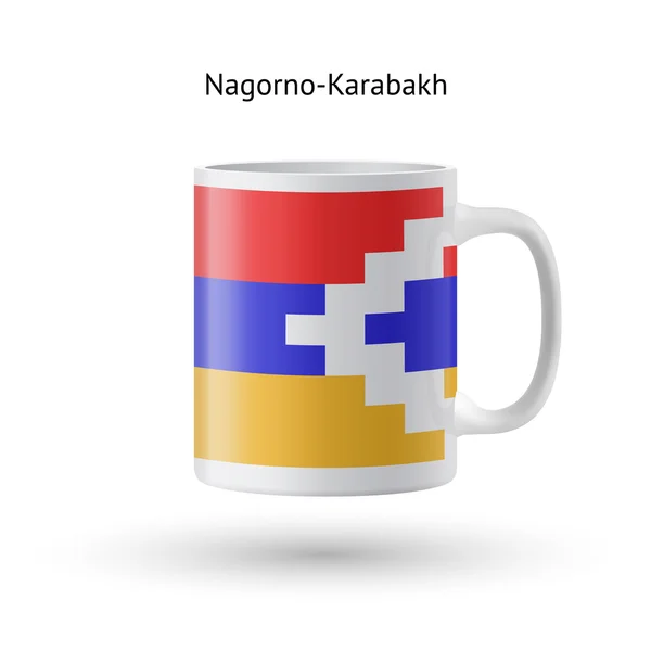Taza de recuerdo de la bandera de Nagorno-Karabaj sobre fondo blanco . — Vector de stock
