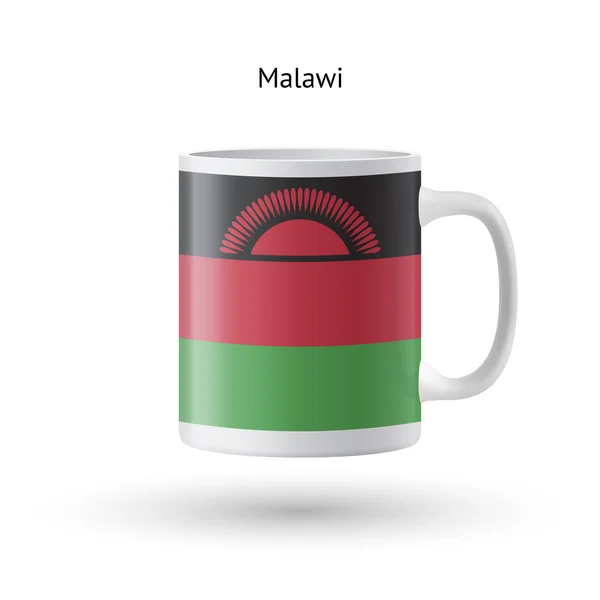 Tazza souvenir bandiera Malawi su sfondo bianco . — Vettoriale Stock