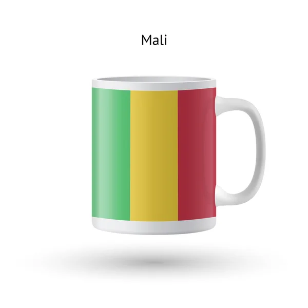 Malis flagga souvenir mugg på vit bakgrund. — Stock vektor
