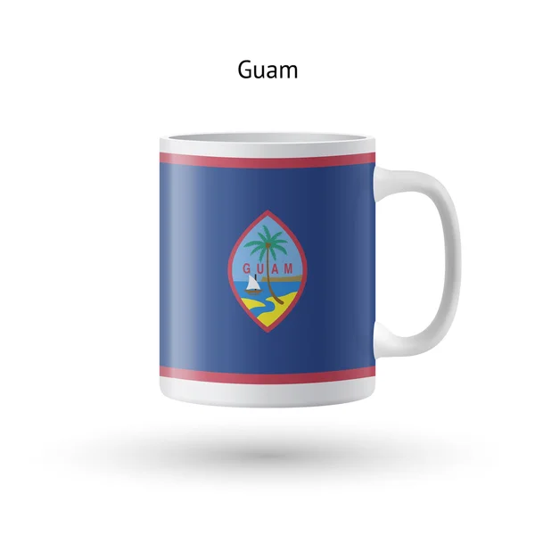 Guam Flagge Souvenir Tasse auf weißem Hintergrund. — Stockvektor