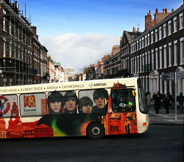 Liverpool buss för 2008 — Stockfoto