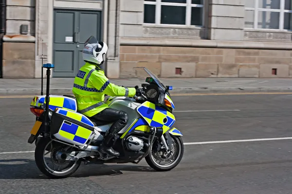 Motocykl brytyjskiej policji — Zdjęcie stockowe