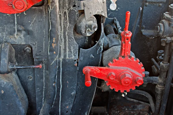 非常に古い蒸気機関車のエンジン ルーム — ストック写真