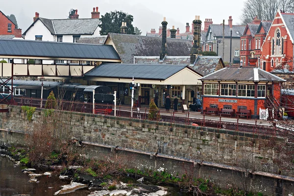 Estação ferroviária de Llangollen, Denbighshire, País de Gales, Reino Unido . — Fotografia de Stock