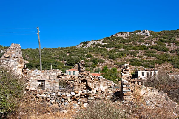 Old abandoned Greek, Turkish village of Doganbey, Turkey — стоковое фото