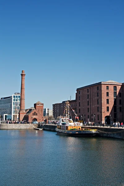 Pohled na historické nábřeží liverpool — Stock fotografie