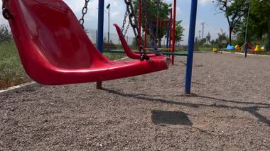 boş salıncaklar Bahçesi sallanan