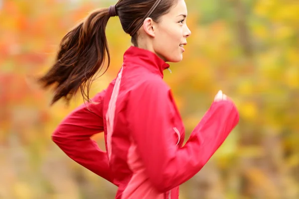 Running in Fall — Stock Photo, Image