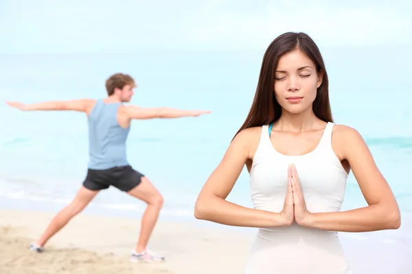 Yoga meditation couple — Stock Photo, Image