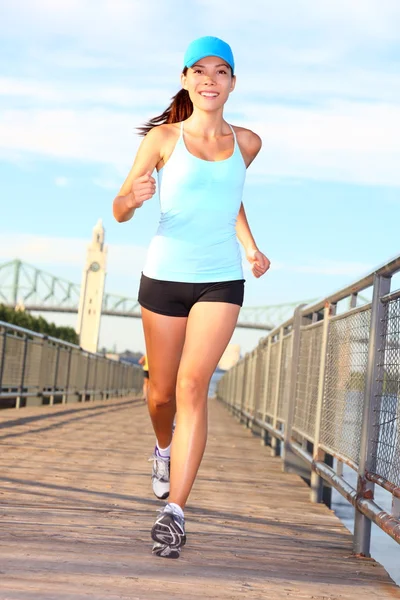 Mujer corriendo —  Fotos de Stock