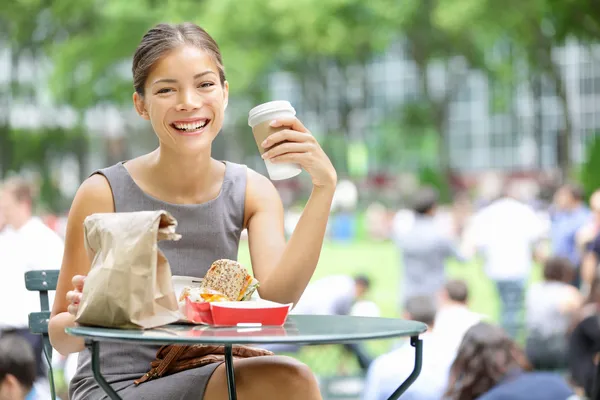 Young business woman lunch break — Stock Photo, Image