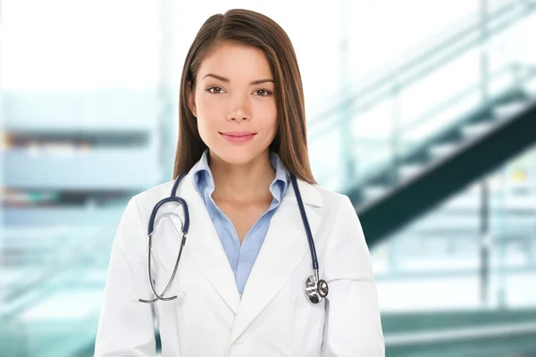 Asian doctor woman portrait — Stock Photo, Image