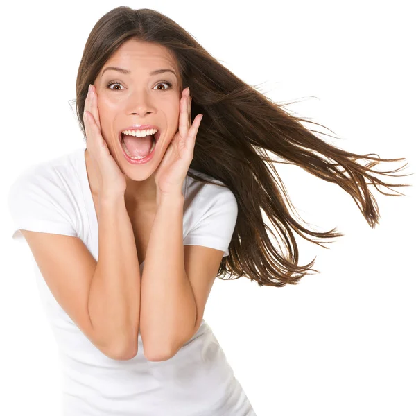 Surpreendido animado feliz gritando mulher isolada — Fotografia de Stock