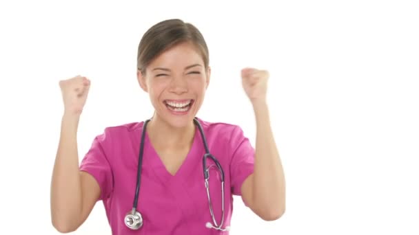 Zdravotní sestra doktor jásot oslavující a tanec — Stock video
