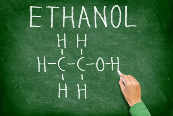 Estructura de la molécula química de etanol alcohol — Fotos de Stock