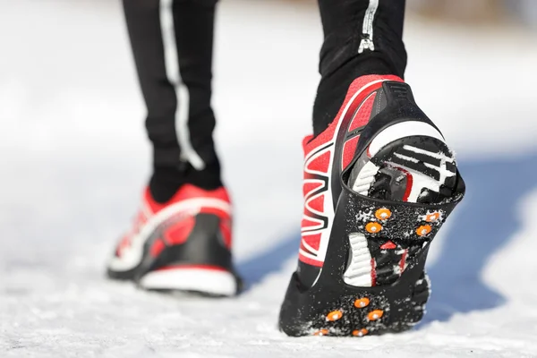 Zapatillas de correr en nieve — Foto de Stock