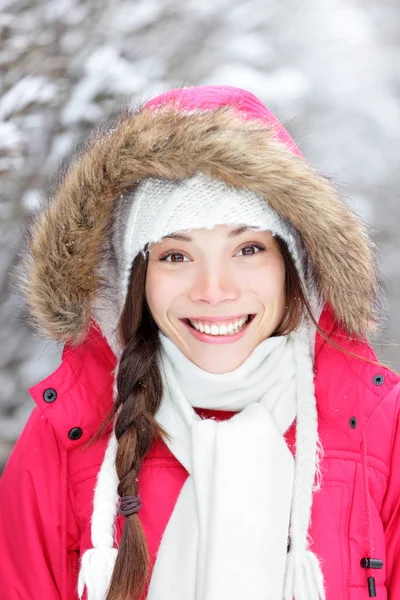 Portret van winter vrouw — Stockfoto