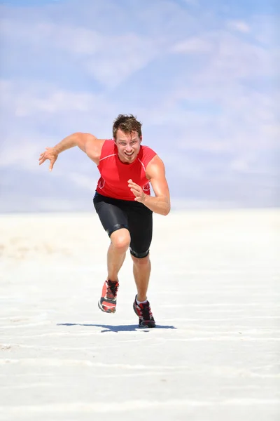 Corredor - hombre corriendo corriendo al aire libre — Foto de Stock