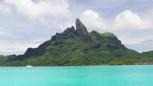 Bora Bora dan Gunung Otemanu di Tahiti Polinesia Prancis — Stok Video